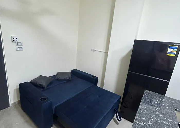 صغيرة جميلة امام مارينا Apartman Gurdaka