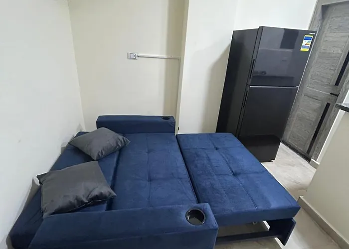 صغيرة جميلة امام مارينا Apartman *